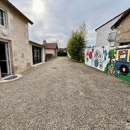Chez Marcel - Avec Salle De Bain Privee * Lussac-les-Châteaux